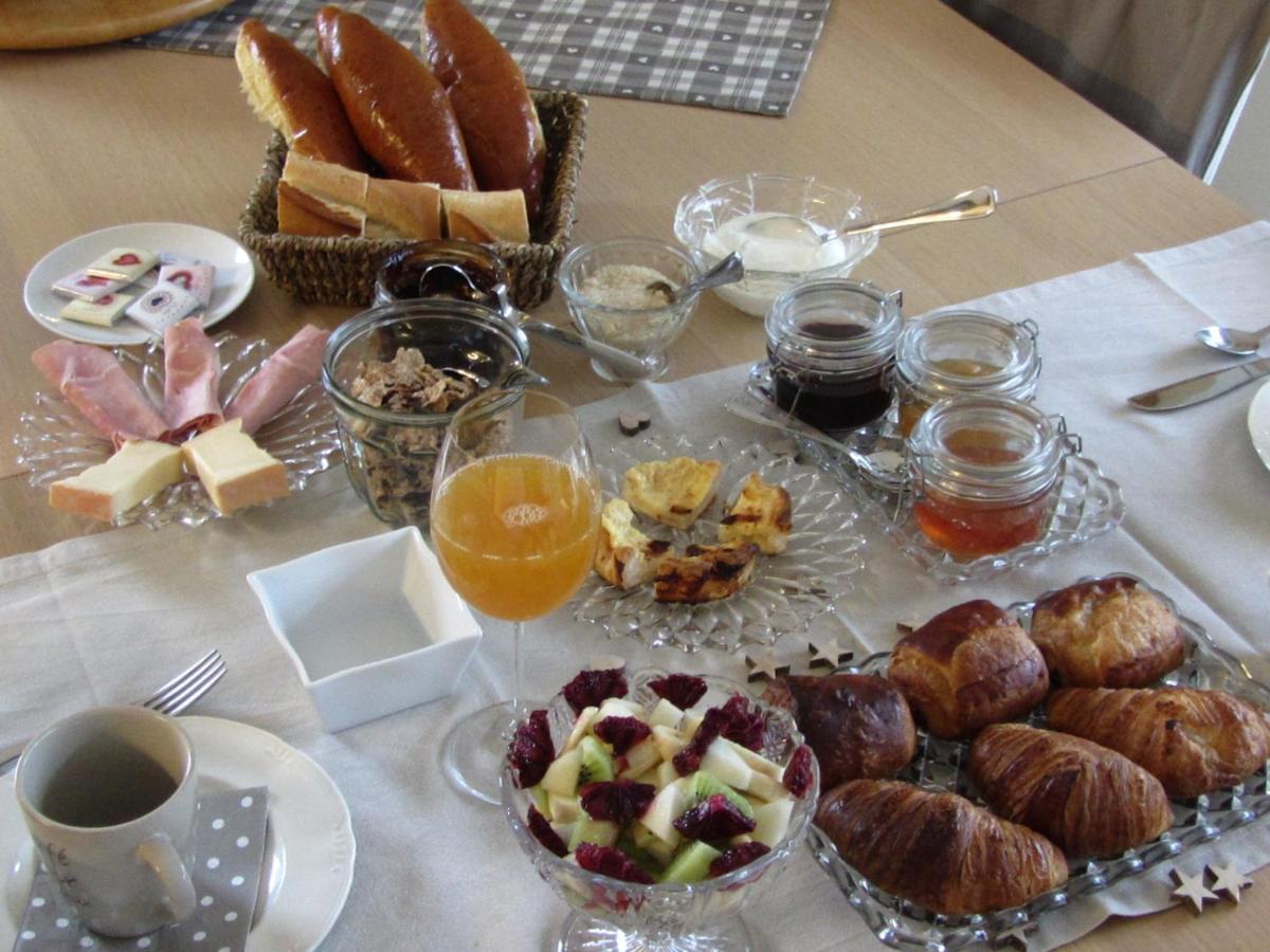 Bed and Breakfast Reve Gourmand Beauraing Esterno foto
